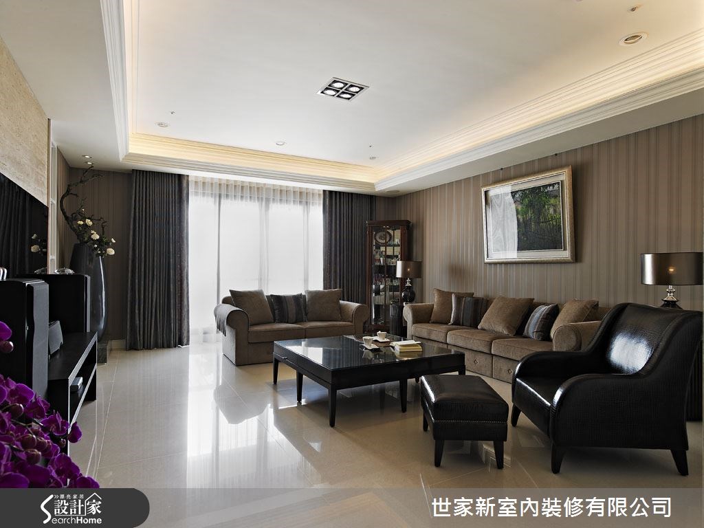 典雅线板及艺术品，构筑梦幻新古典大宅